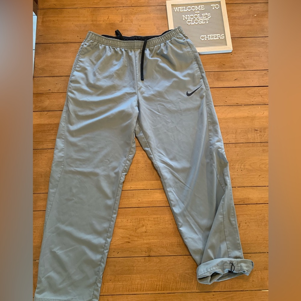 Nike Men’s Athletic Warm-Up Pants-Grey Size XL